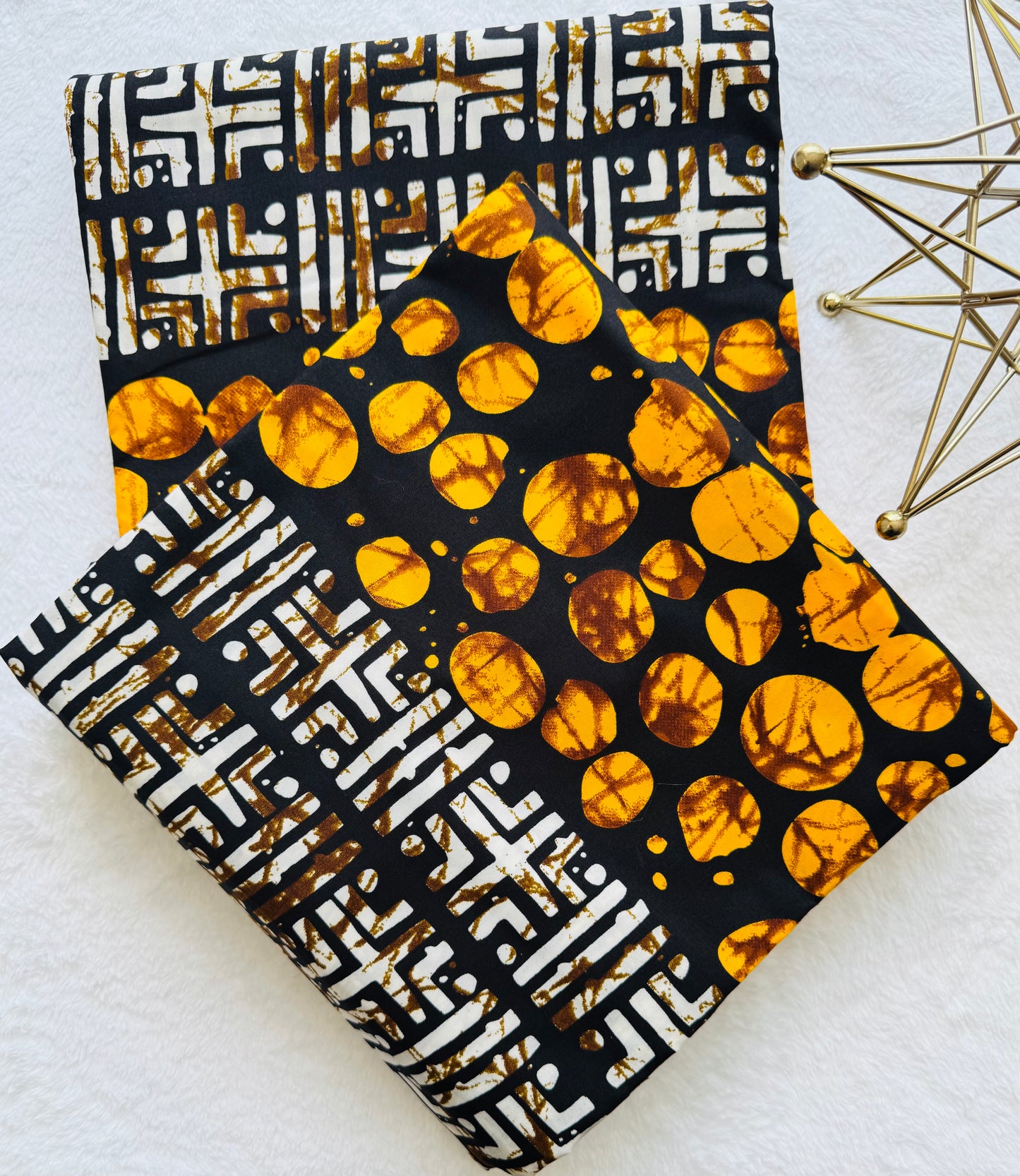 Circular Designs and Geometric Designs